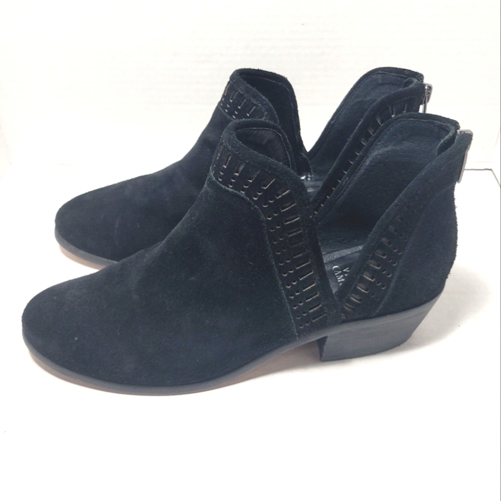 VINCE CAMUTO VP-Philena Black Suede Ankle Boots